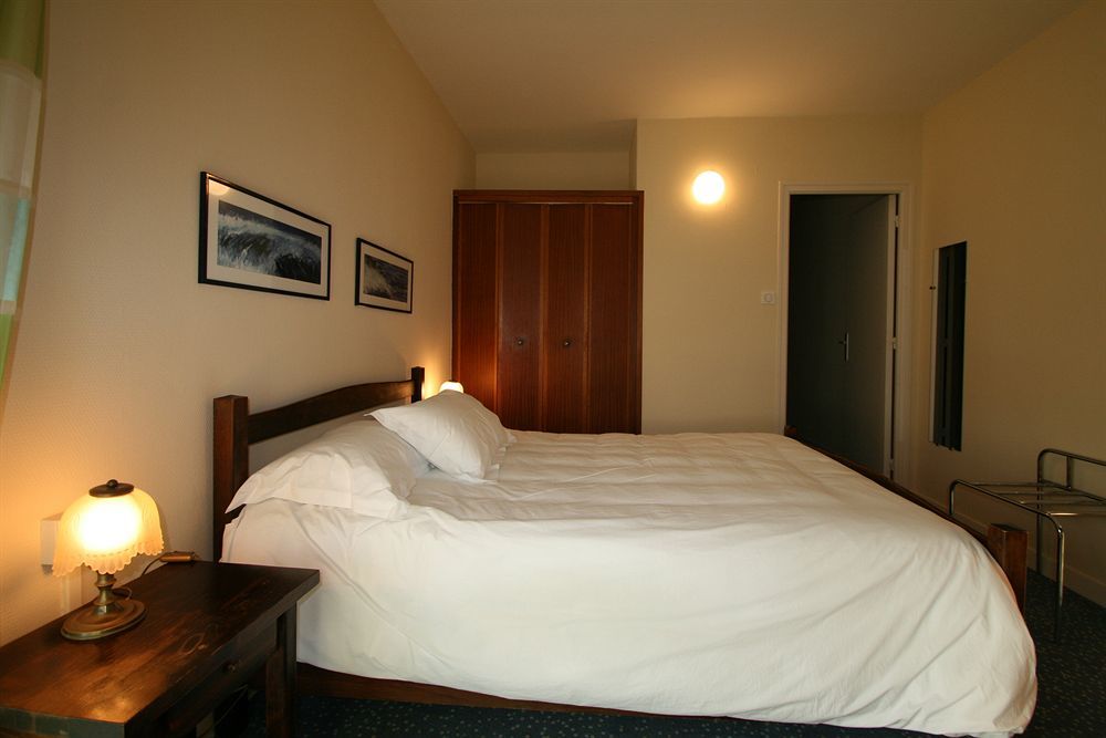 Auberge Du Cabestan Hotel Audierne Zewnętrze zdjęcie