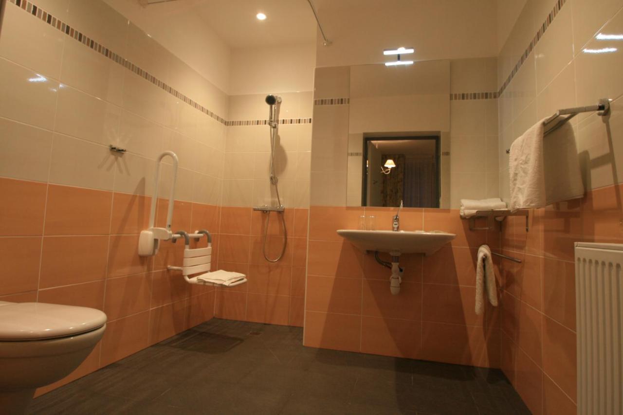 Auberge Du Cabestan Hotel Audierne Zewnętrze zdjęcie
