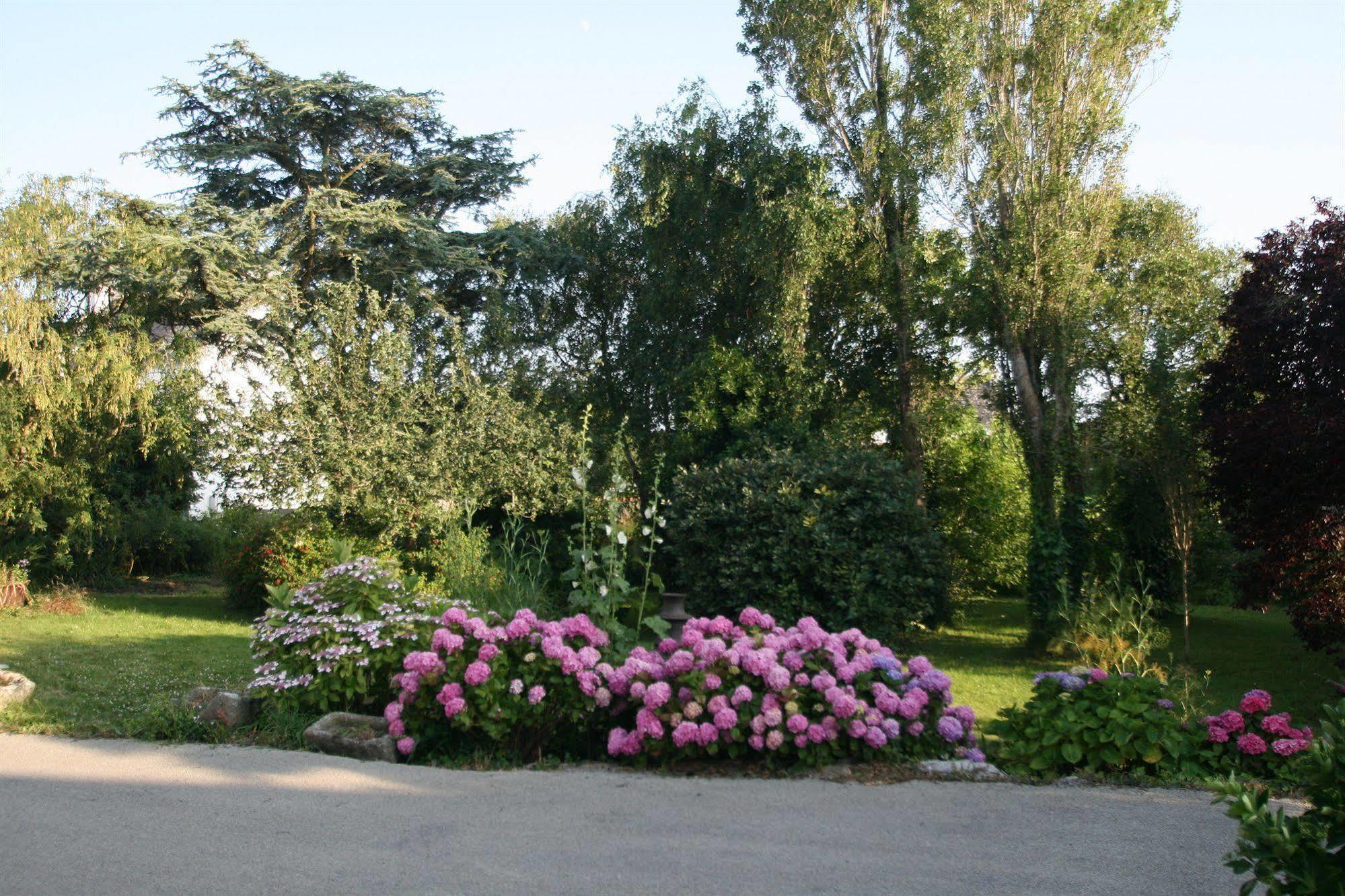 Auberge Du Cabestan Hotel Audierne Zewnętrze zdjęcie